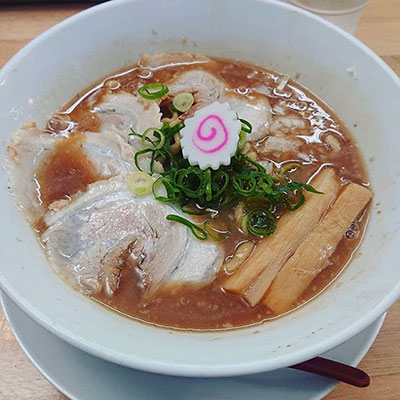 豚骨ラーメン